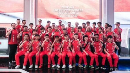 Jersey timnas esports Indonesia, Pelatih timnas MLBB Indonesia, SEA Games 2019 Esports Indonesia